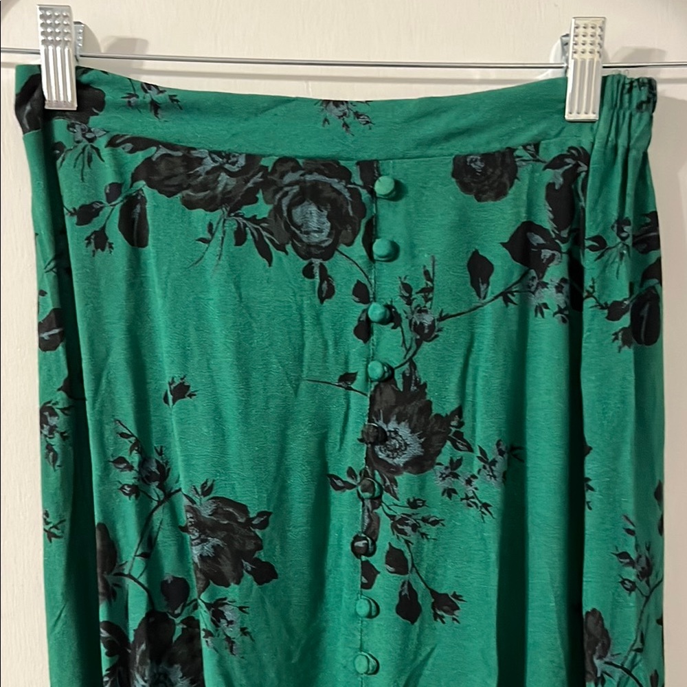 Band of the Free Green Rose Midi Skirt with Slit - Picture 3 of 7